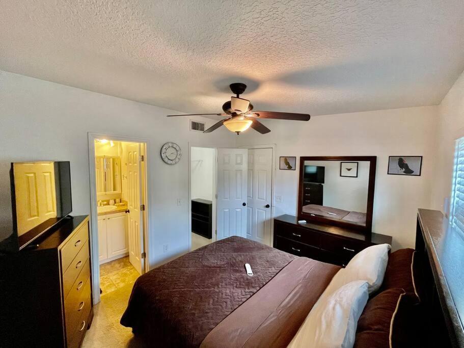 Cozy Modest Home Near Universal Studios/Volcanobay オーランド エクステリア 写真